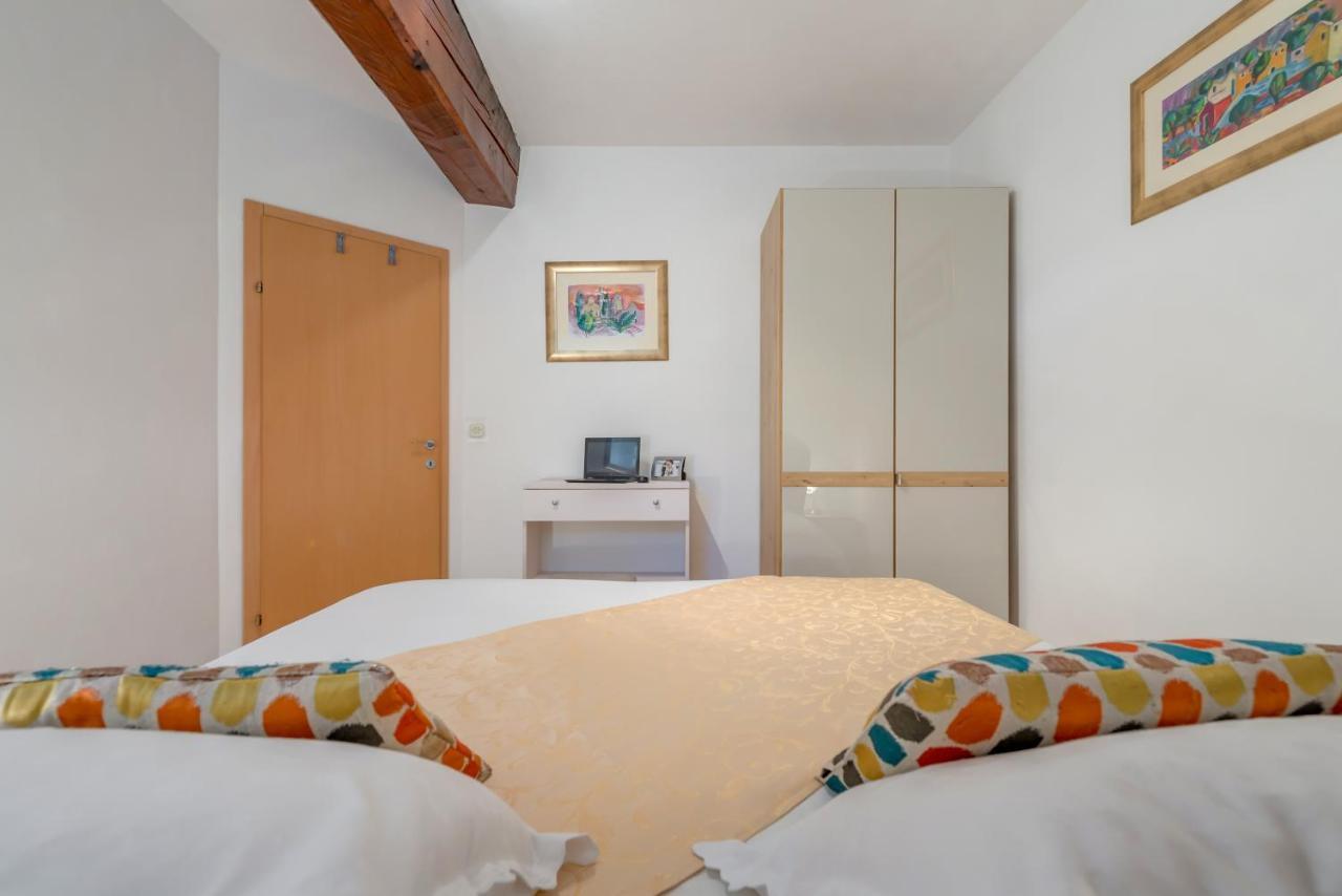 Apartments Obala Μπολ Εξωτερικό φωτογραφία