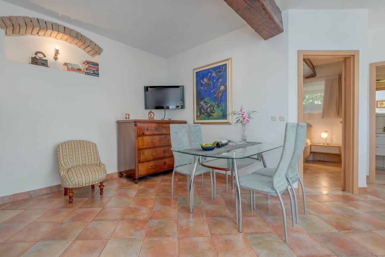 Apartments Obala Μπολ Εξωτερικό φωτογραφία