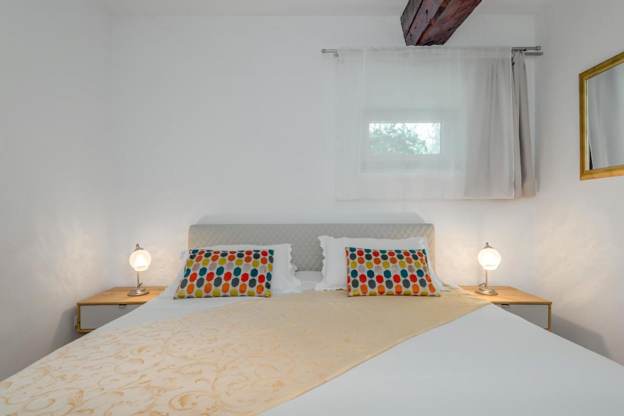 Apartments Obala Μπολ Εξωτερικό φωτογραφία