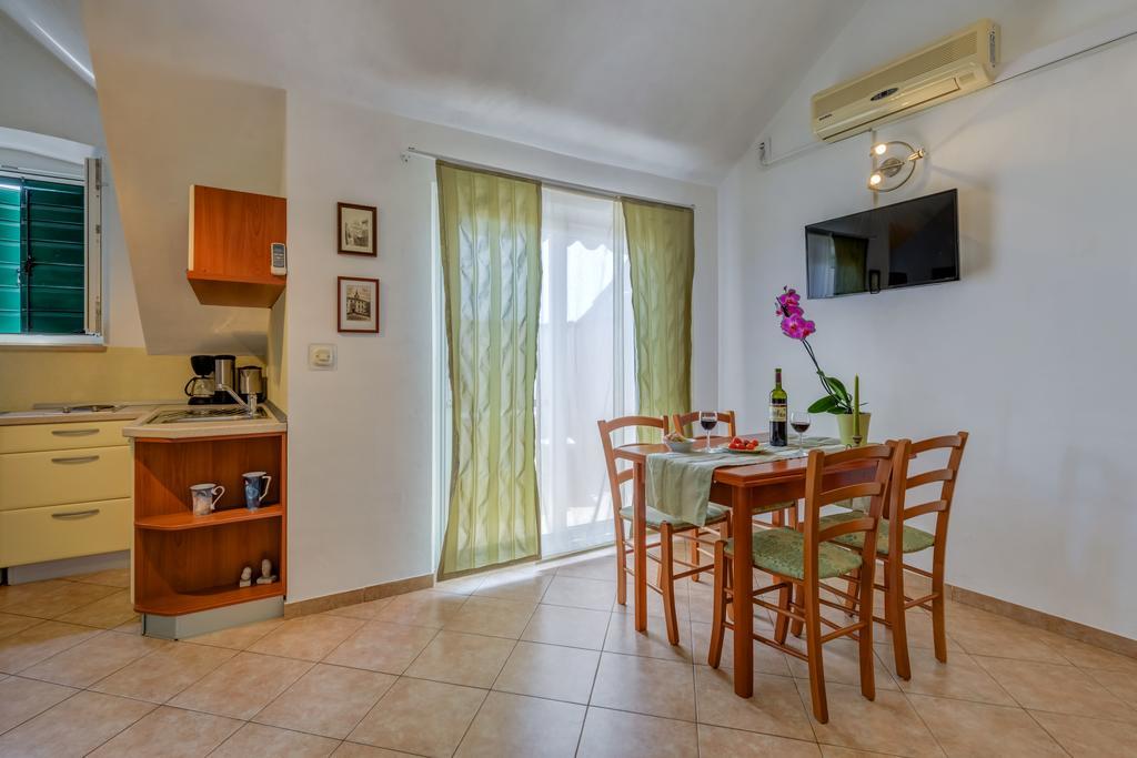 Apartments Obala Μπολ Εξωτερικό φωτογραφία